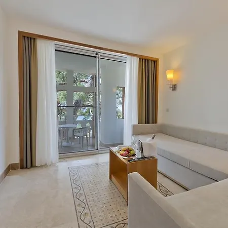 فندق Liberty Lykia 5*